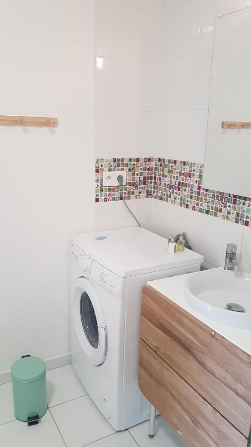 Charmant Logement A La Campagne Gazaupouy エクステリア 写真